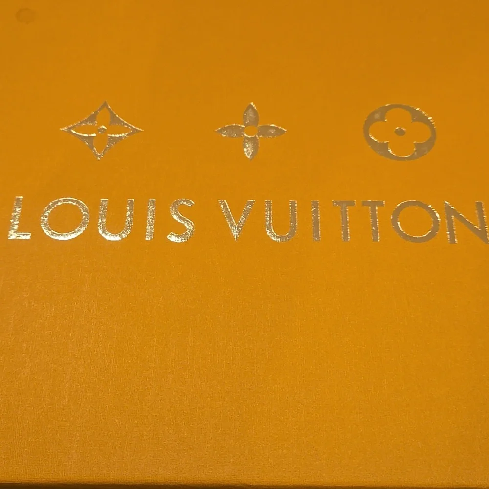 Louis Vuitton Blue Denim Cap - Picture 3 of 4
